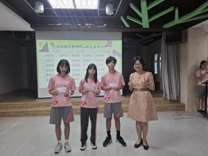 完成初階外展陽明山縱走徽章名單〔頒獎〕代表照片