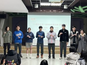 114學年度特階外展徽章頒發代表照片